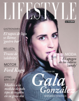 Gala Gonzalez portada de Lifestyle con anillos de leCarr