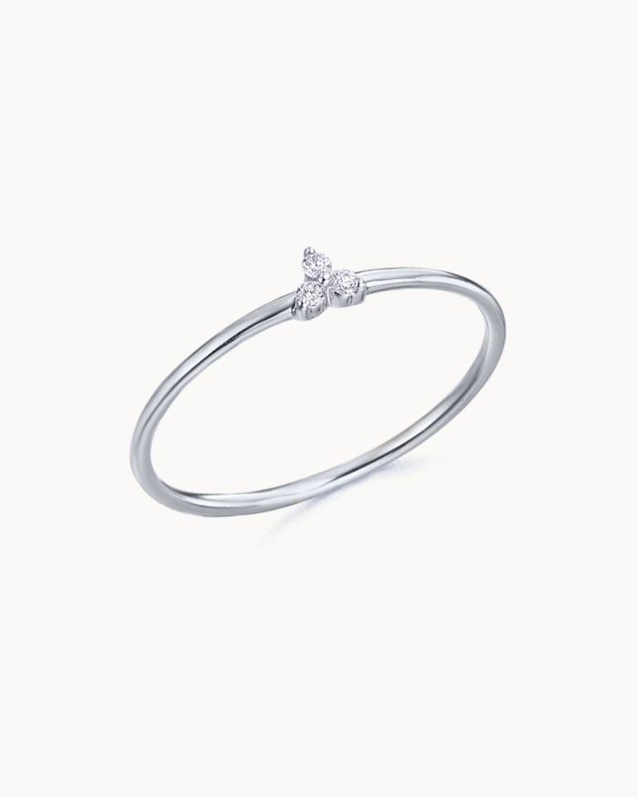 Witgouden ring met drie diamanten | LECARRE