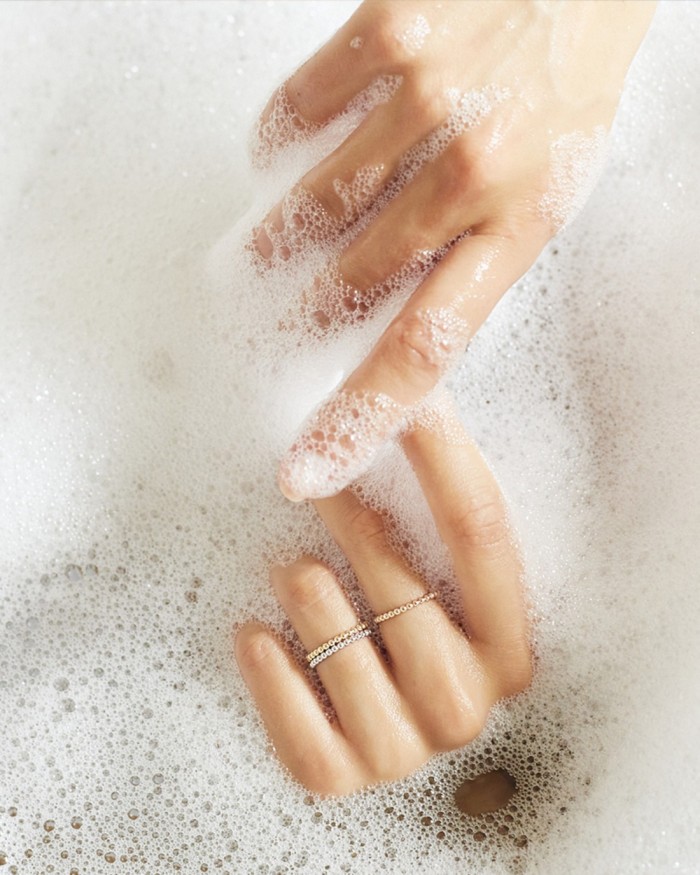Anello Bubbles in oro bianco 18k | LECARRE