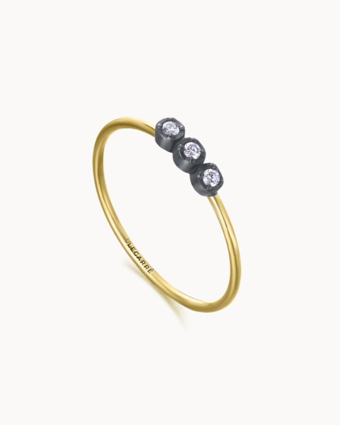 Noir Triple Solitaire Ring | LECARRE