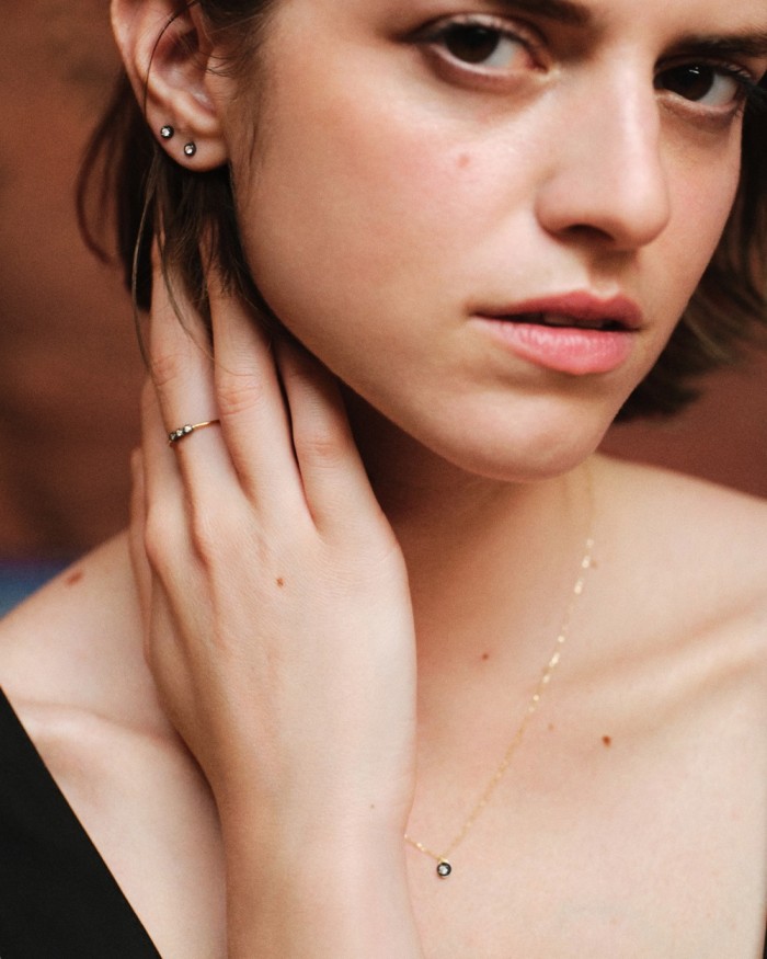Solitaire ketting in zwart goud met diamanten | LECARRE
