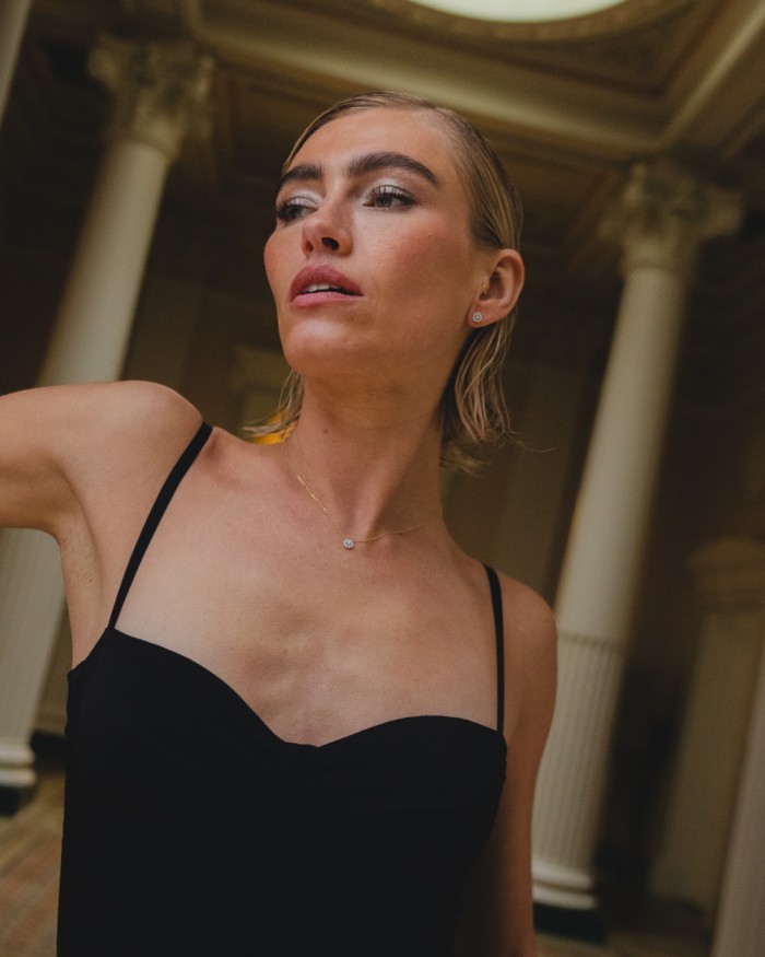 Σκουλαρίκια ροζέτας από χρυσό και διαμάντι σε δύο αποχρώσεις | LECARRE