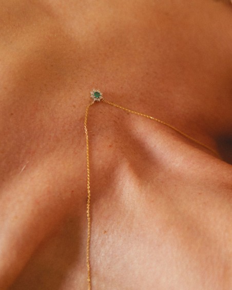 Colar Sloth roseta ouro 18K safira diamantes | LECARRE