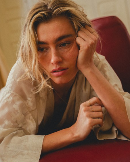 Necklace Sloth roseta 18K gold sapphire diamonds | LECARRE