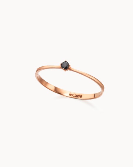 Schwarzer Diamantring aus Roségold | LECARRE