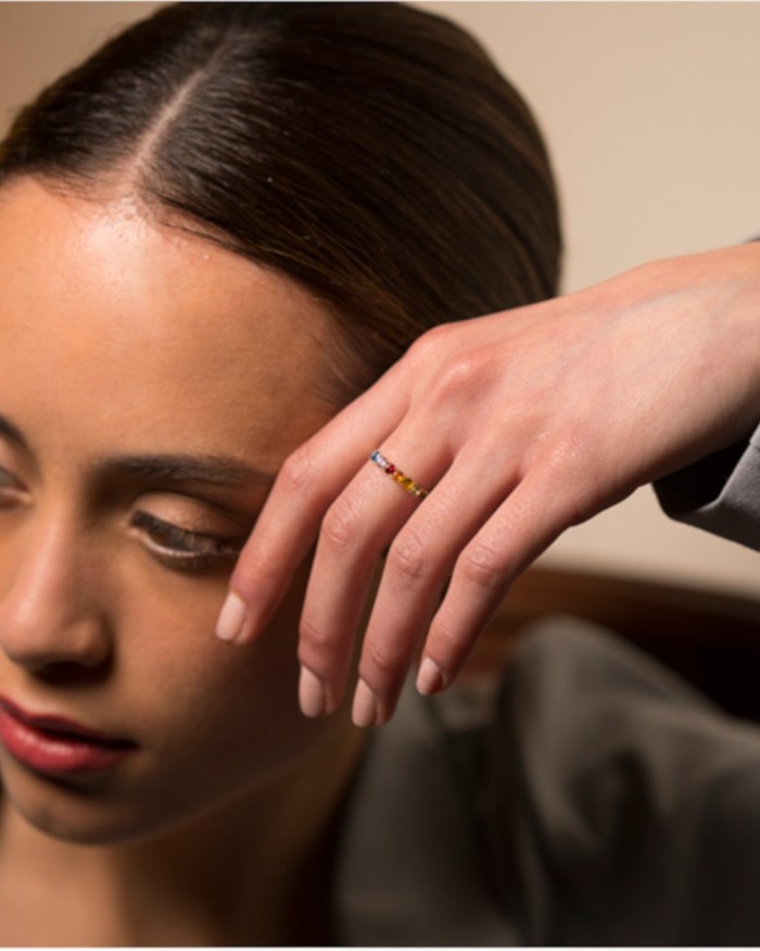 Goldring mit farbigen Saphiren | LECARRE