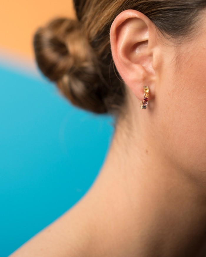 Ohrringe aus Gold und farbigen Saphiren | LECARRE