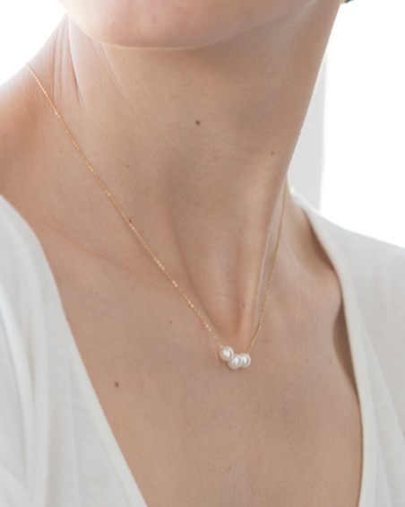Goldkette mit drei Perlen | LECARRE