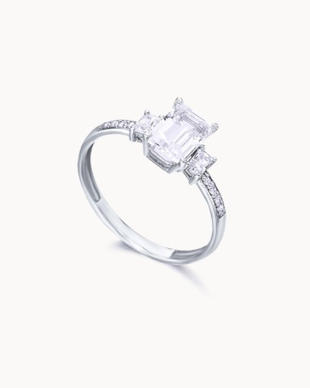 Destiny Ring aus Weißgold mit Topas und Diamanten | LECARRE