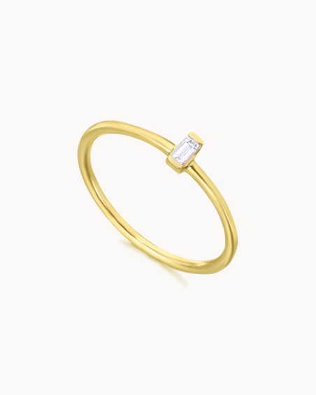 Ring with Baguette Cut Diamond in Yellow Gold | LECARRE