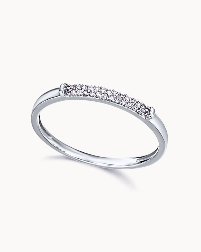 Anello in oro bianco con pavé di diamanti | LECARRE