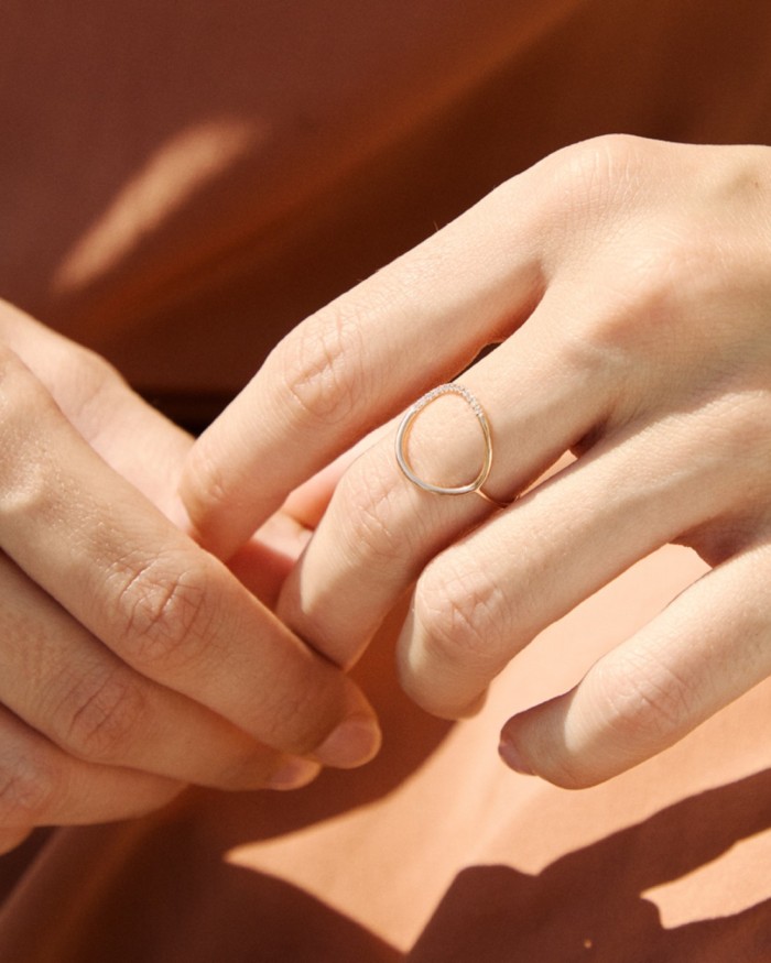 Rose Gold Diamond Circle Ring | LECARRE