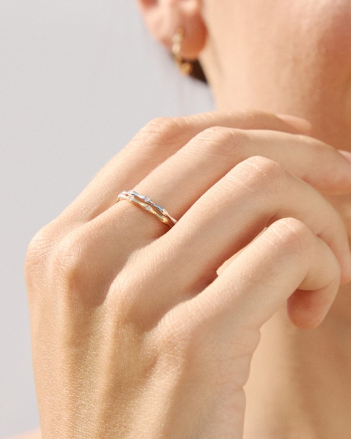 Bambusring aus Weißgold und Diamanten | LECARRE